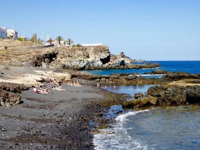 Holiday home Moderna Casa Independiente Con Piscina, Vista Mar Y Teide En La Listada Villa